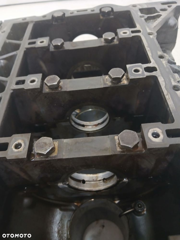 BLOK SILNIKA BMW E60 E61 N52B25 - 16
