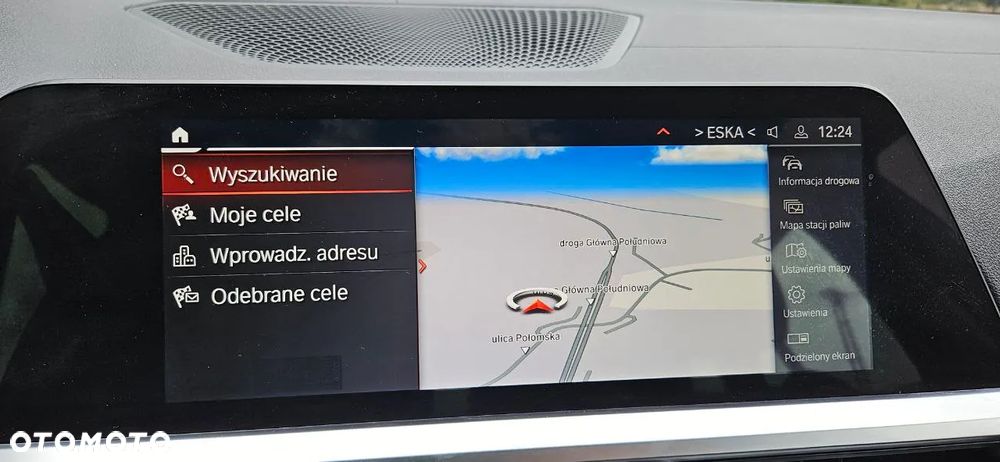 BMW Seria 3 320i Luxury Line - 28