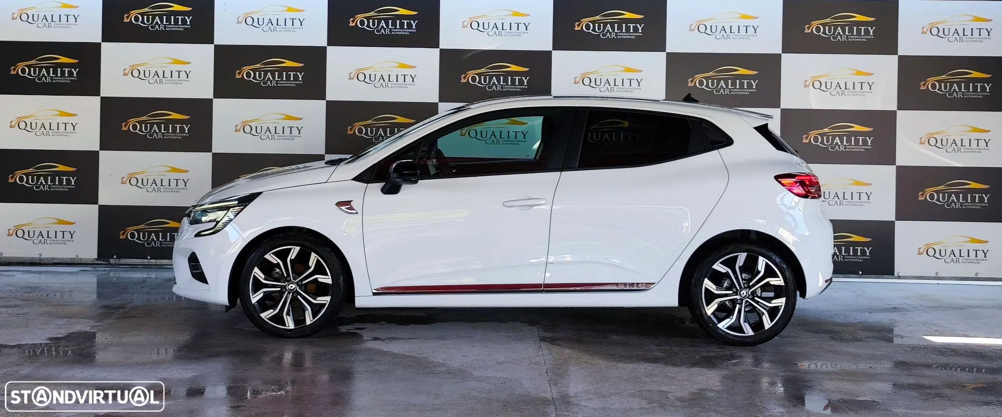 Renault Clio 1.0 TCe Limited Bi-Fuel - 11