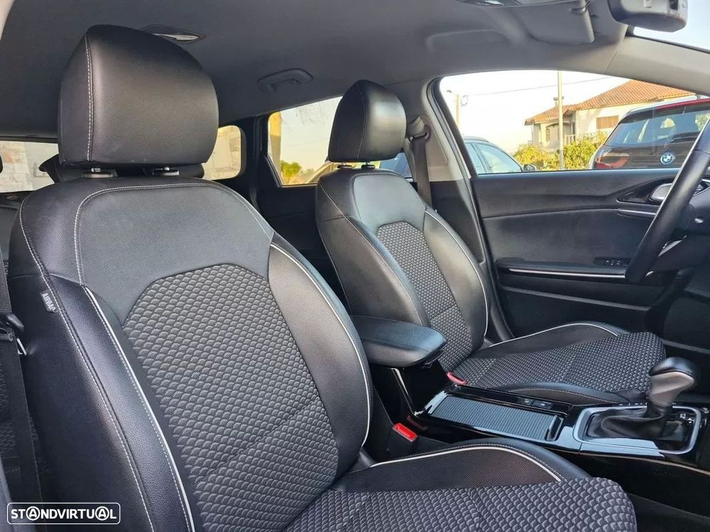 Kia Ceed SW 1.6 GDi PHEV Drive 6DCT - 17