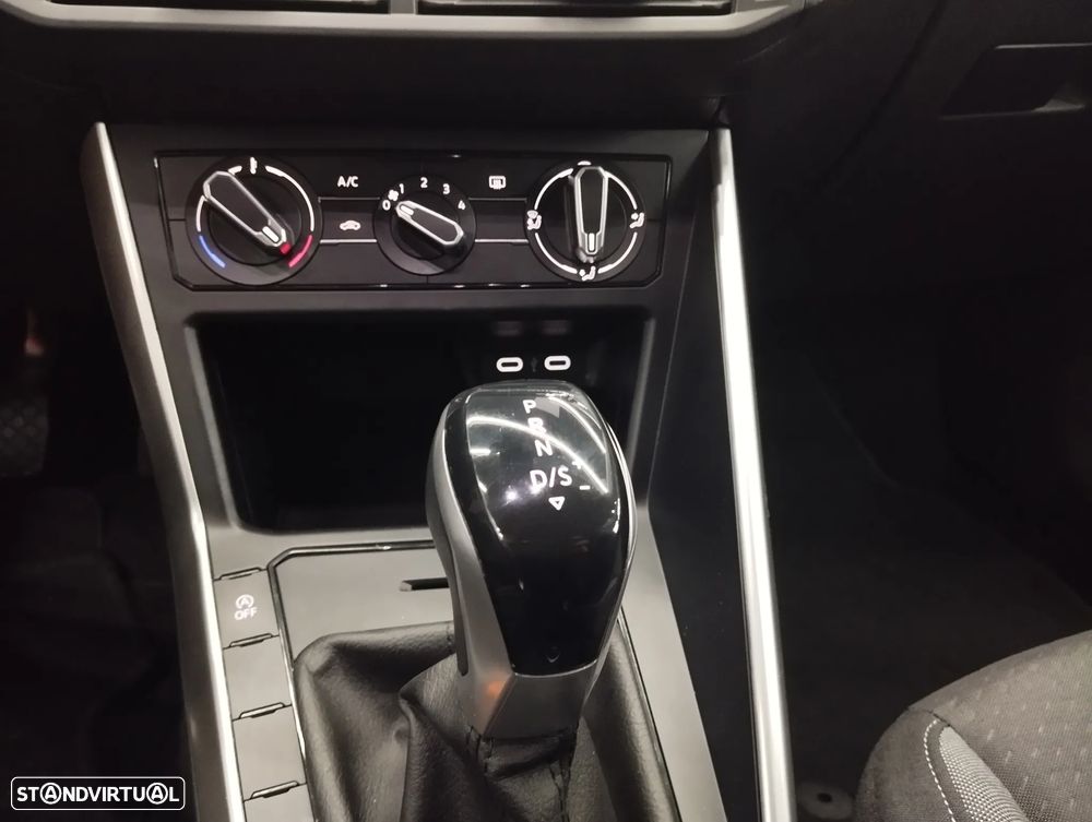 VW Taigo 1.0 TSI Life DSG - 32