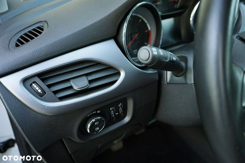 Opel Astra - 20