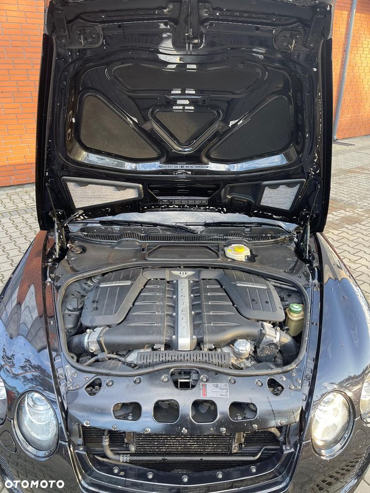 Bentley Continental GT - 28