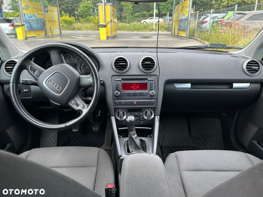 Audi A3 Sportback 1.4 TFSI Ambiente - 7