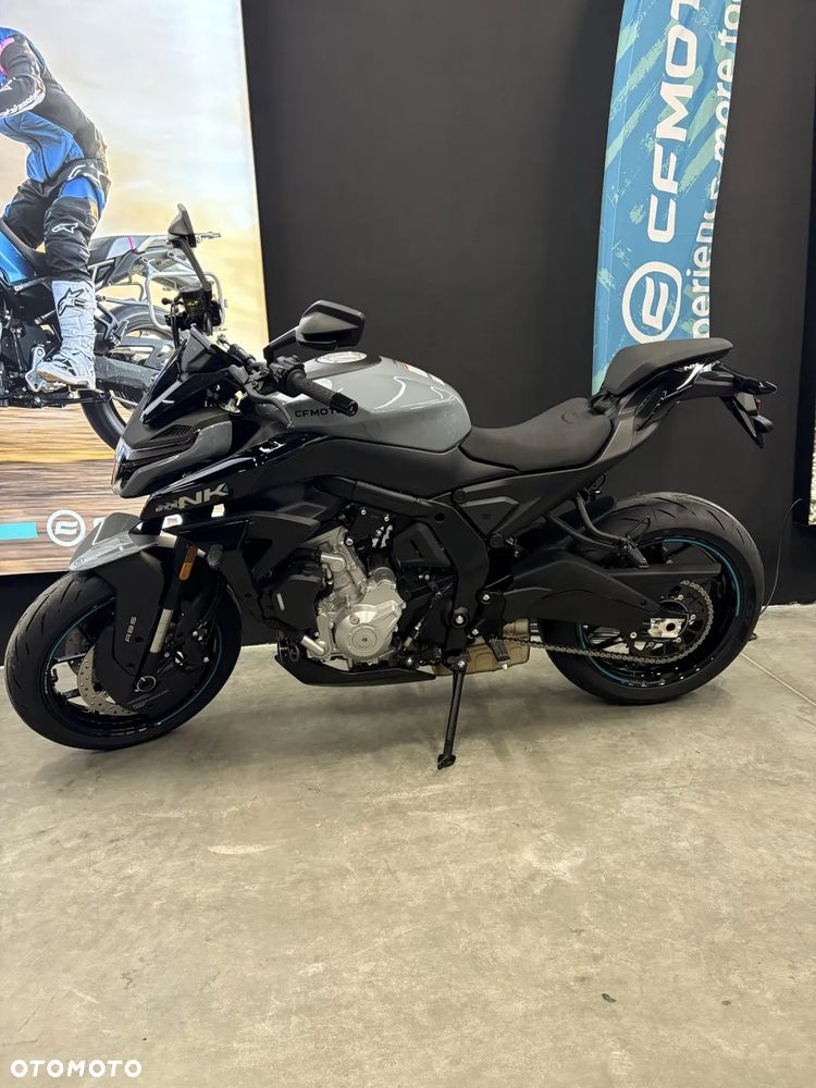 CFMoto 675NK - 5