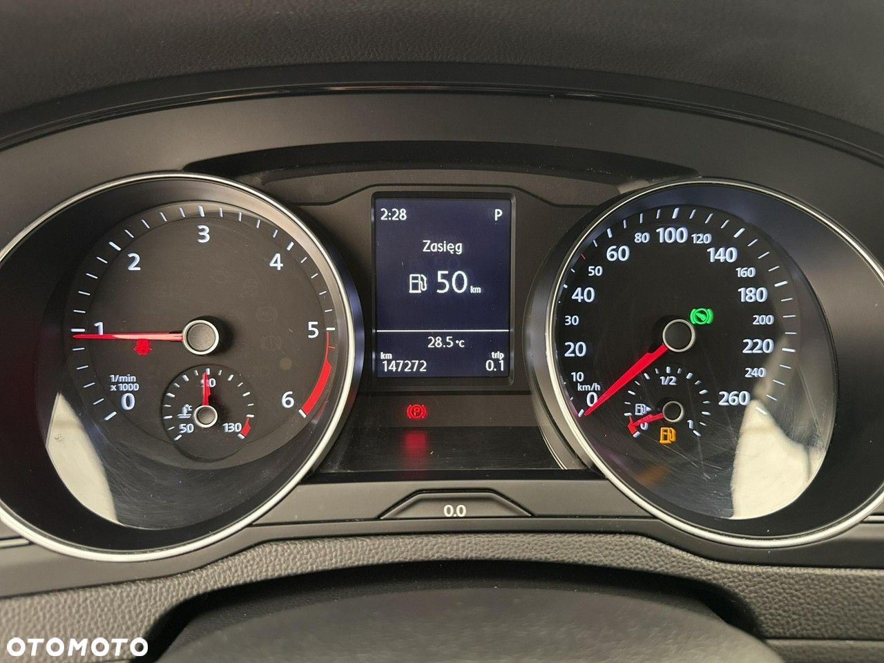 Volkswagen Passat - 15