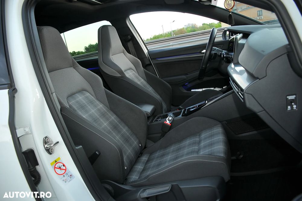 Volkswagen Golf 2.0 TDI DSG GTD - 5