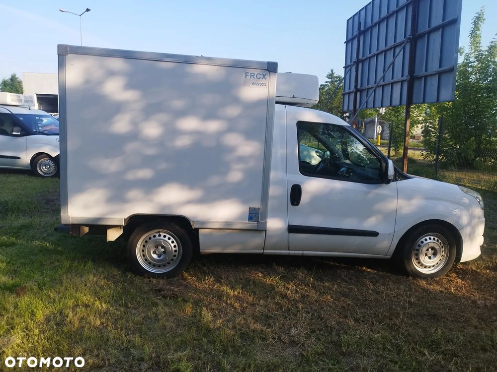 Fiat Doblo - 17