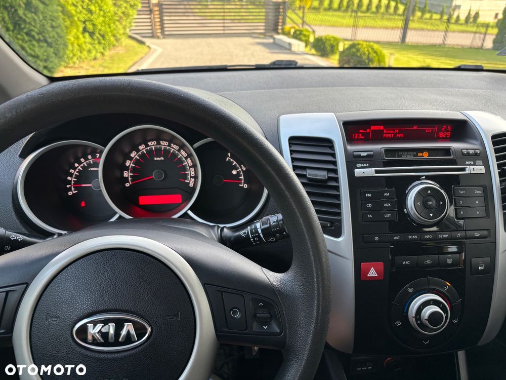 Kia Venga 1.4 L - 15