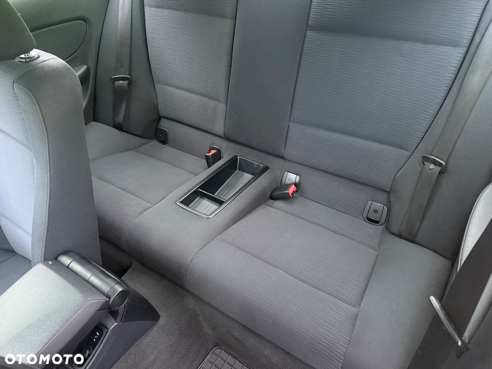 BMW Seria 1 118d - 16