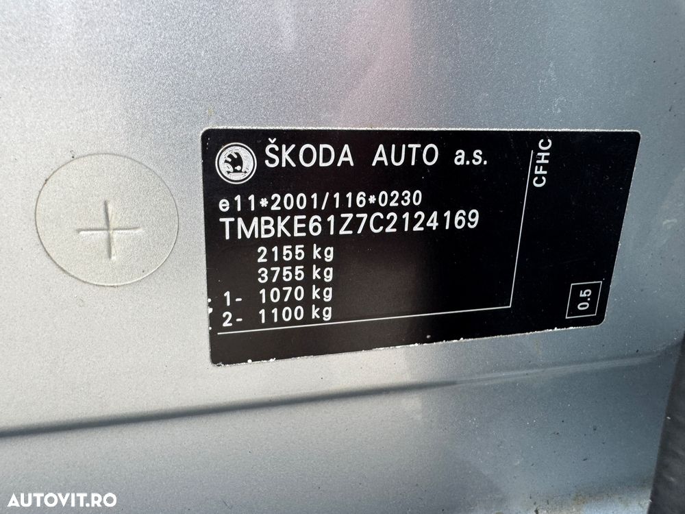 Skoda Octavia 2.0 TDI DPF Scout 4x4 - 11