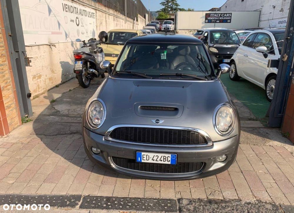 MINI Cooper S - 6