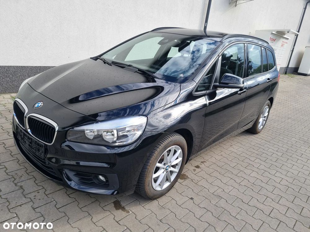 BMW Seria 2 216d Sport Line
