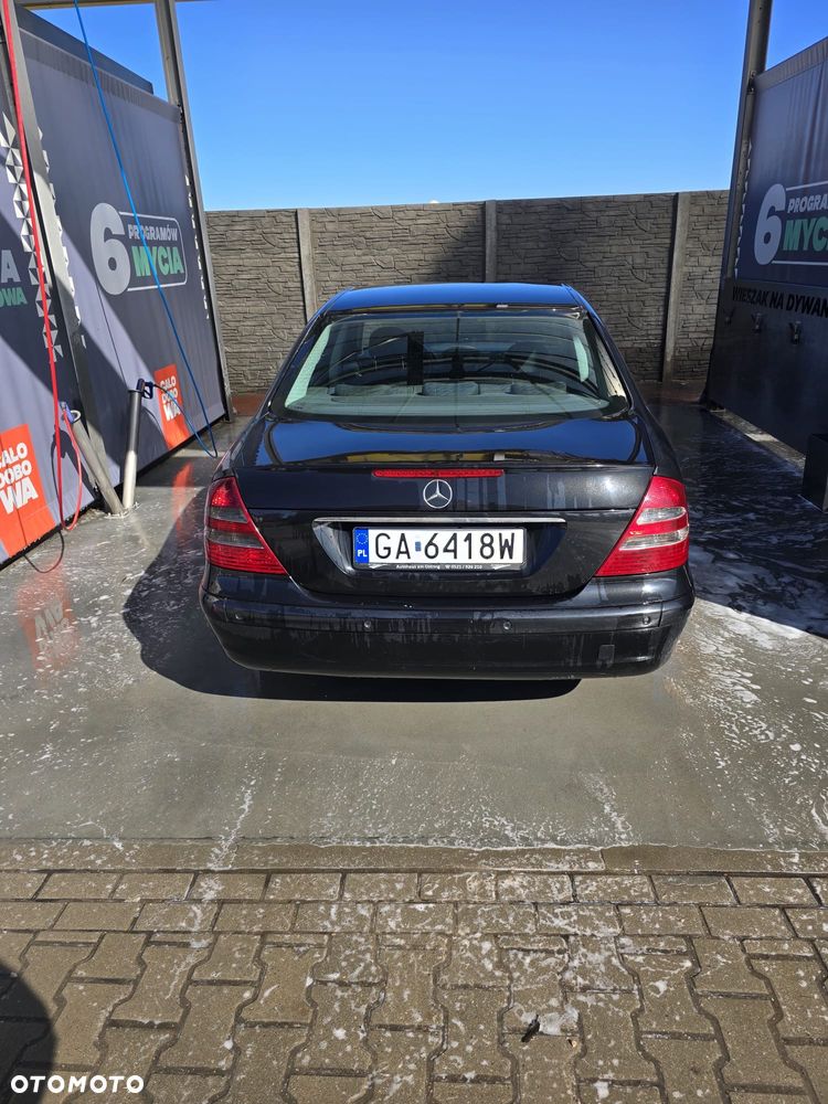 Mercedes-Benz Klasa E - 4