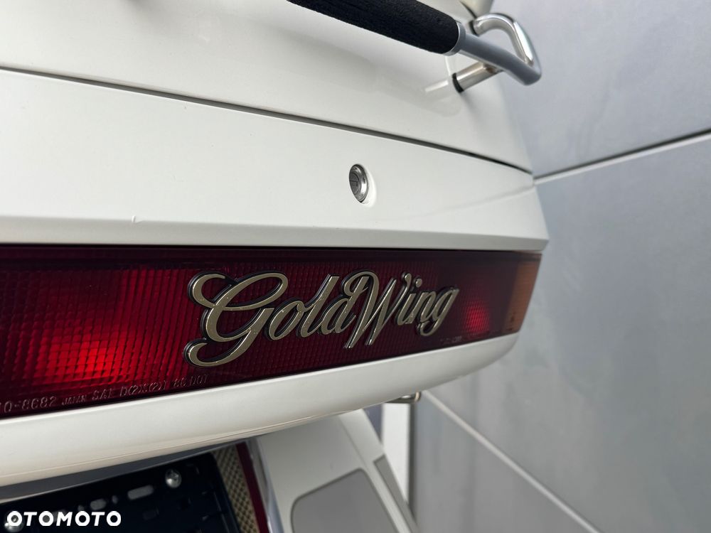 Honda GL - 24