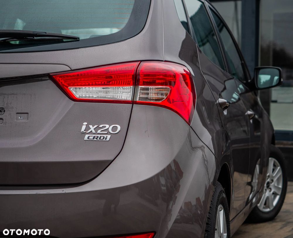 Hyundai ix20 - 18