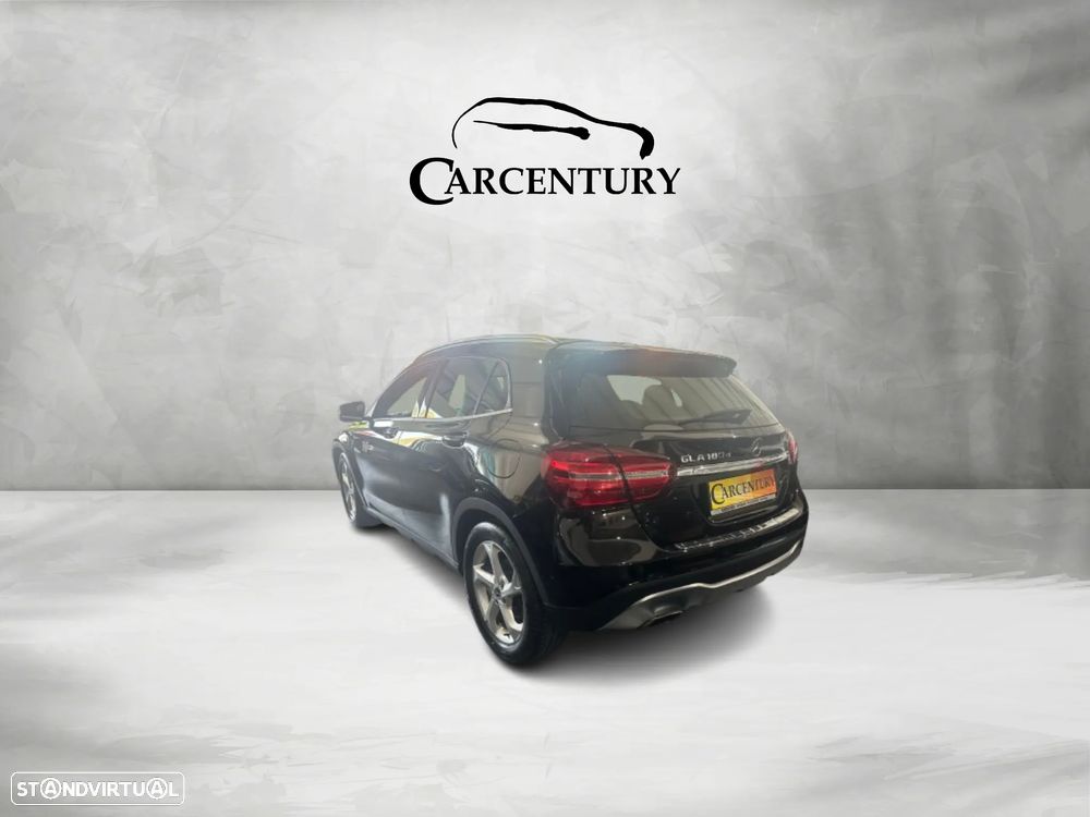 Mercedes-Benz GLA 180 d - 2