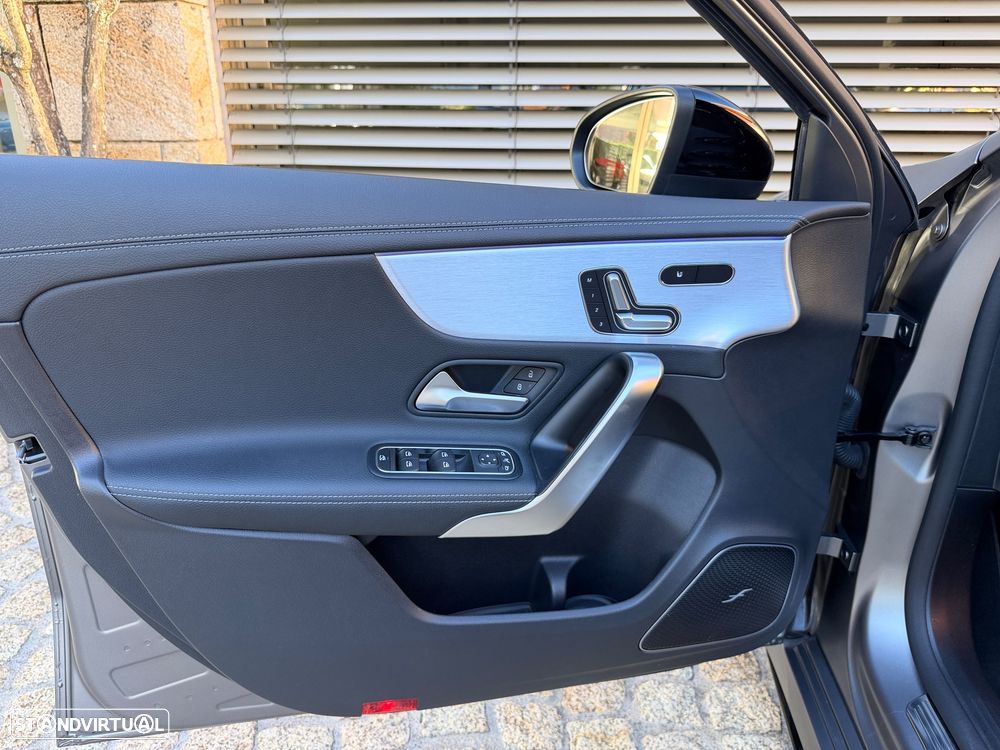 Mercedes-Benz A 45 AMG S 4Matic+ - 11