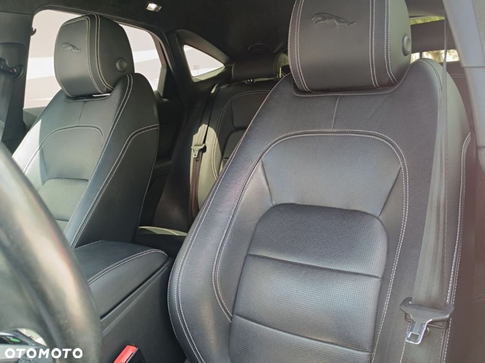Jaguar E-Pace - 18