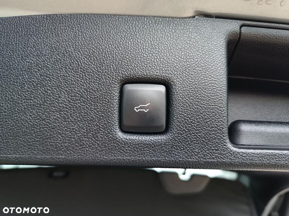 Ford Kuga 2.0 EcoBlue AWD Titanium X - 10