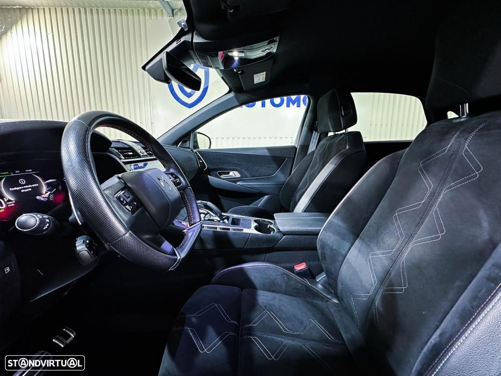 DS DS7 Crossback E-Tense Performance Line EAT8 - 9