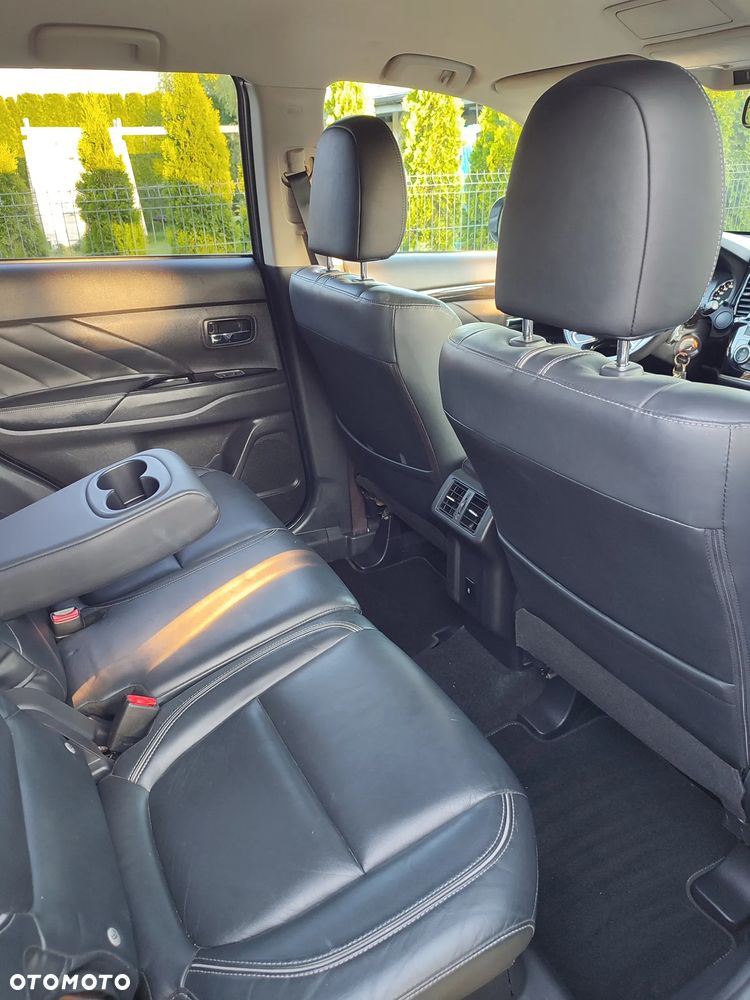 Mitsubishi Outlander 2.0 2WD CVT Active - 9