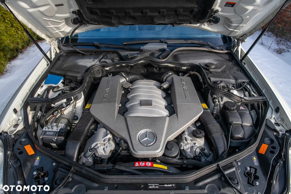Mercedes-Benz CLS 63 AMG 7G-TRONIC - 30