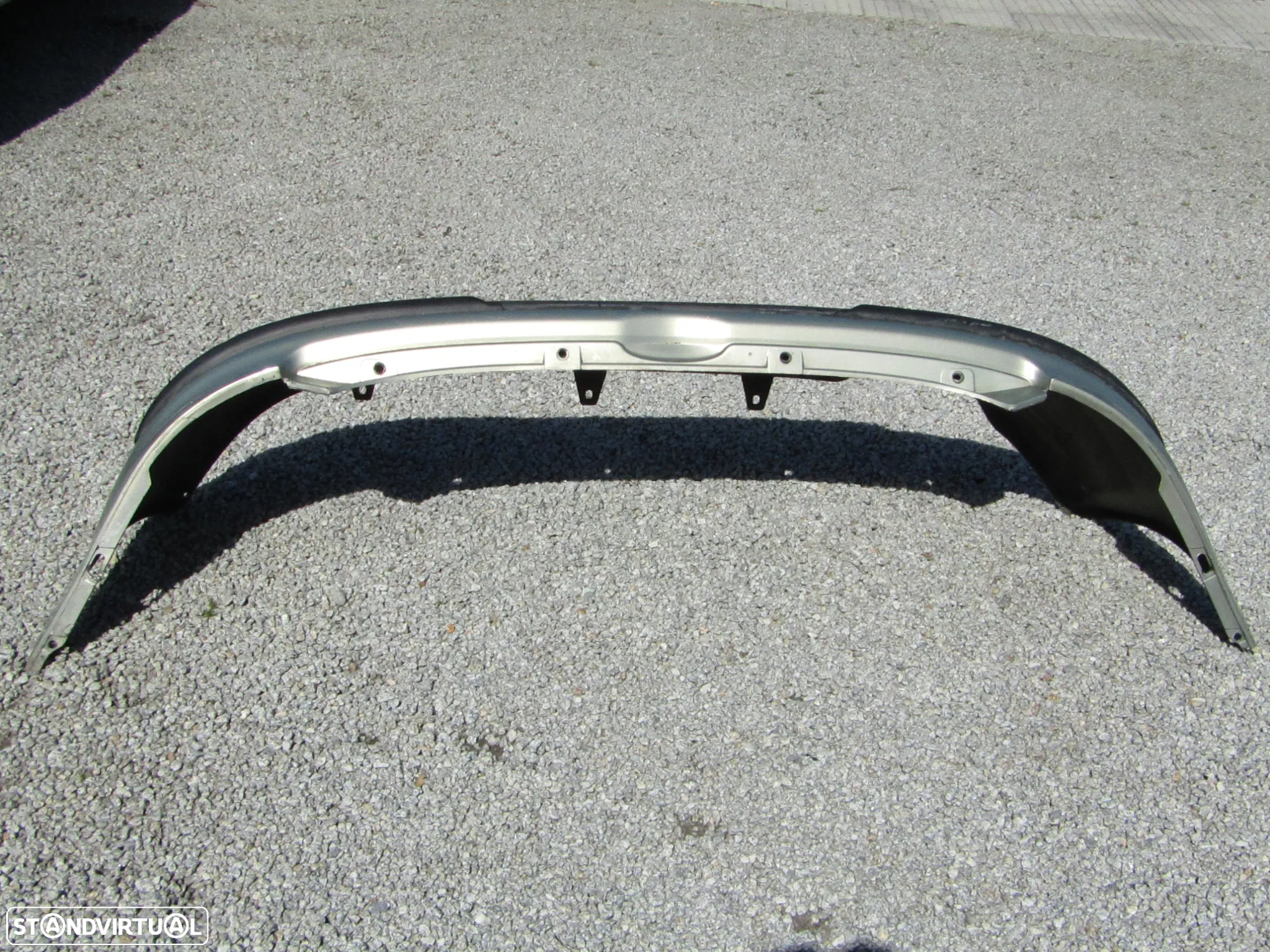 Para-choques Alfa Romeo 147 ano 2001 original ,usado - 5