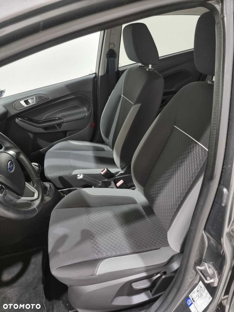Ford Fiesta - 15