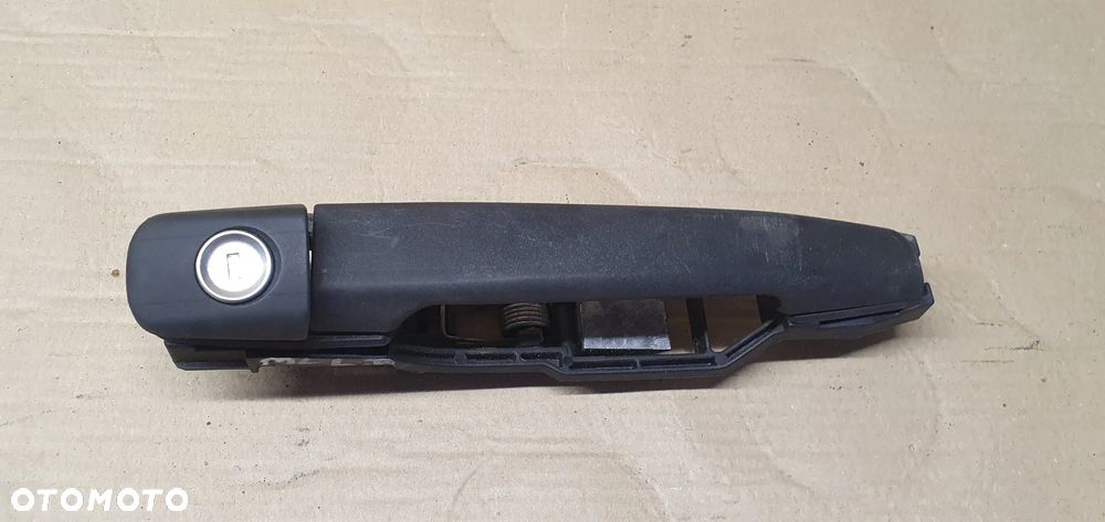 Klamka lewy przód przednia lewa Mercedes ML W163 A1637600034 - 1