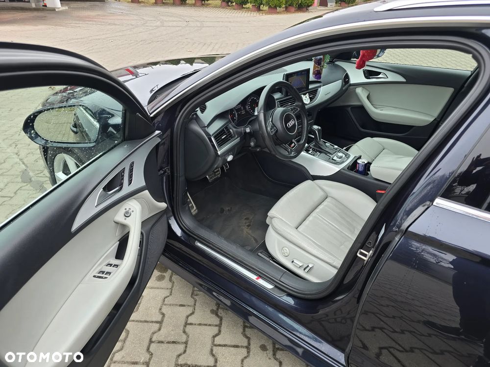 Audi A6 Avant - 14