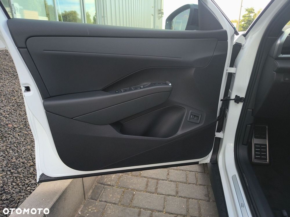 Volkswagen T-Roc - 39