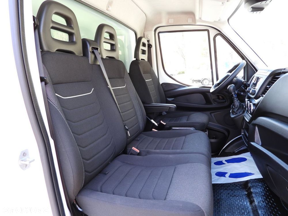 Iveco DAILY 35C16 KONTENER WINDA 8 PALET TEMPOMAT BLIŹNIACZE KOŁA KLIMATYZACJA  160KM - 39