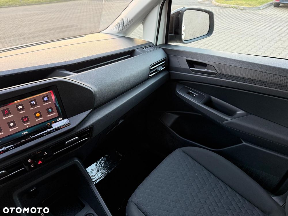 Volkswagen Caddy 1.5 TSI DSG - 25