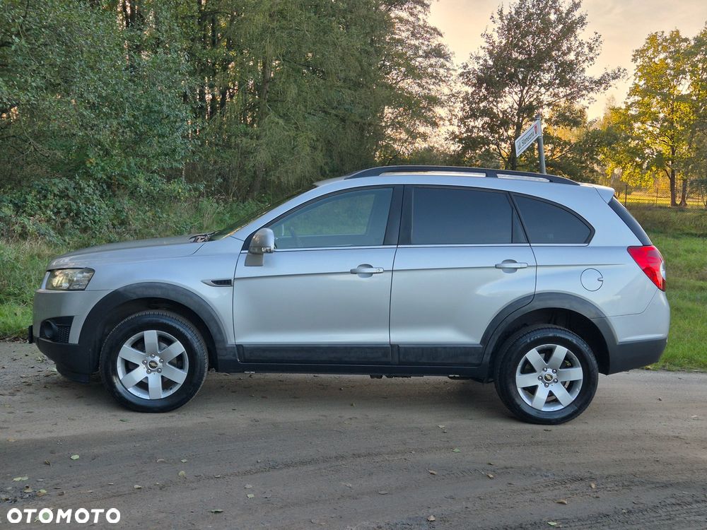 Chevrolet Captiva 2.4 2WD LT - 4