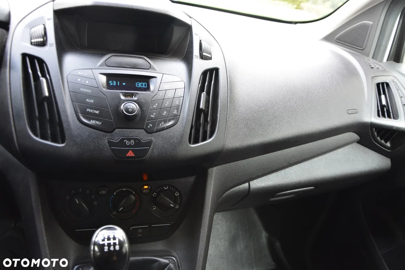 Ford Transit connect - 4