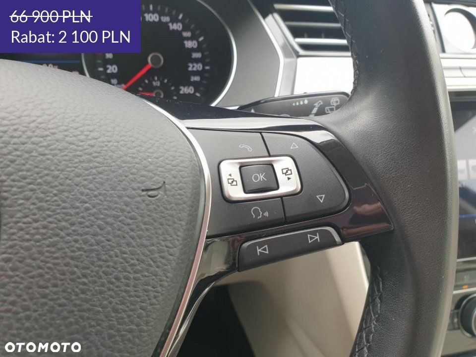 Volkswagen Passat - 15