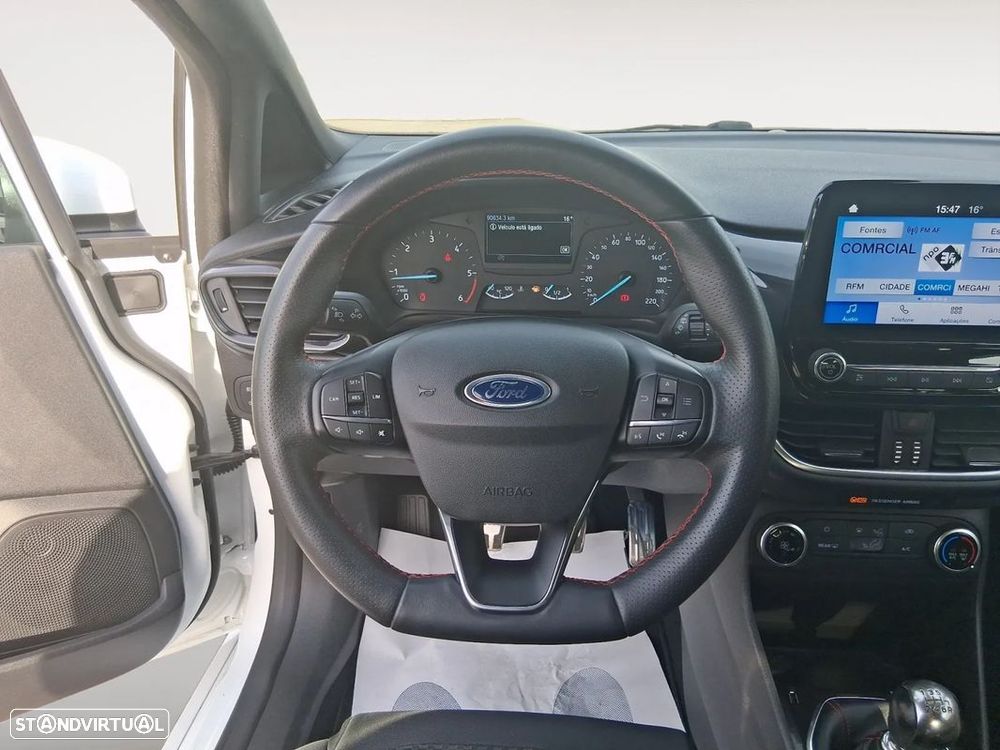 Ford Fiesta 1.5 TDCi ST-Line - 13