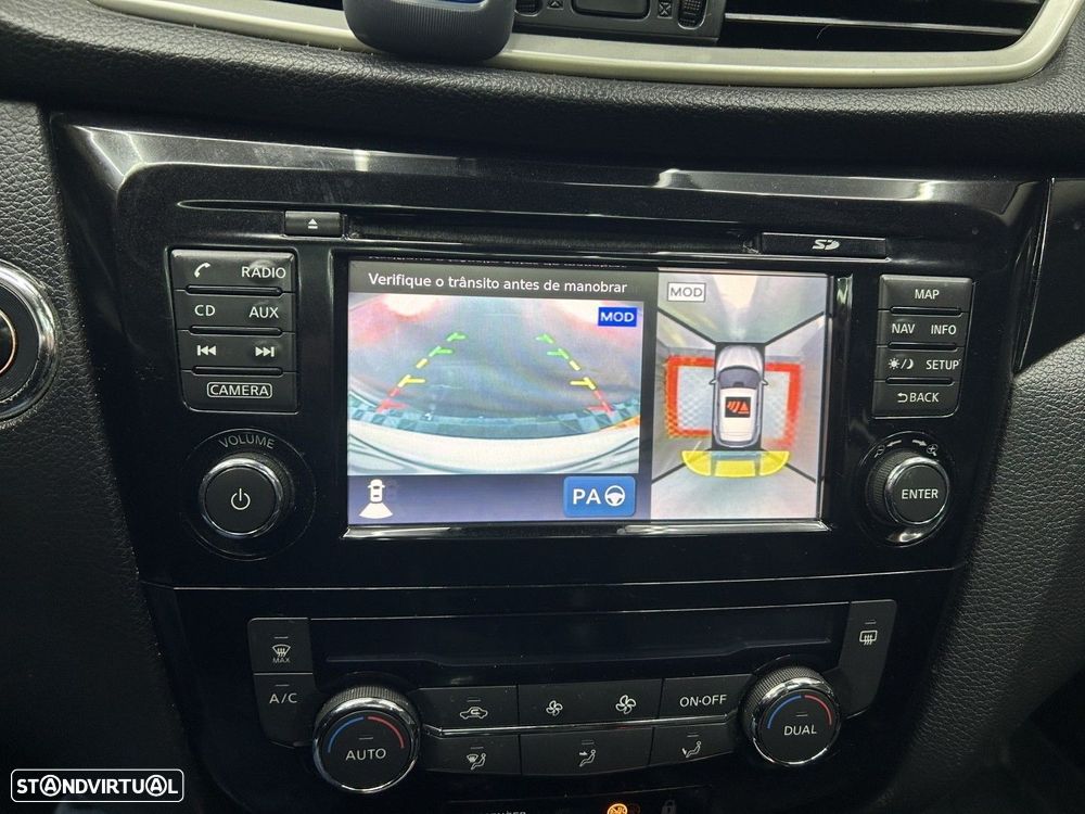 Nissan Qashqai 1.5 dCi Tekna J19 - 16