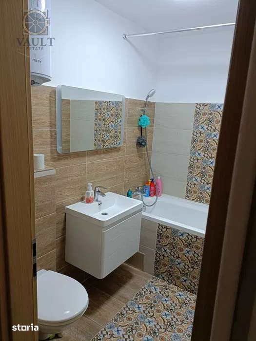 APARTAMENT 3 CAMERE -HOL H-REABILITAT-2 BAI-PANDURI-13 SEPTEMBRIE - Imagine principală: 4/6
