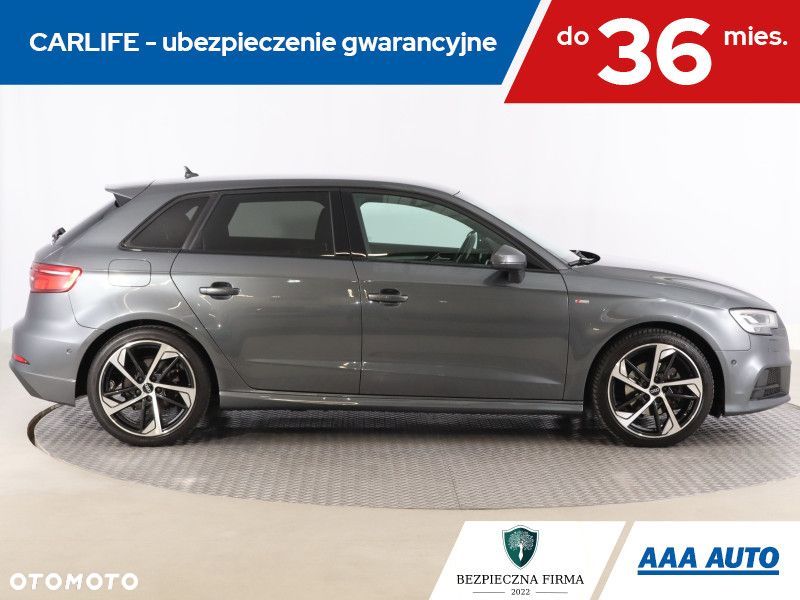 Audi A3 Sportback - 8