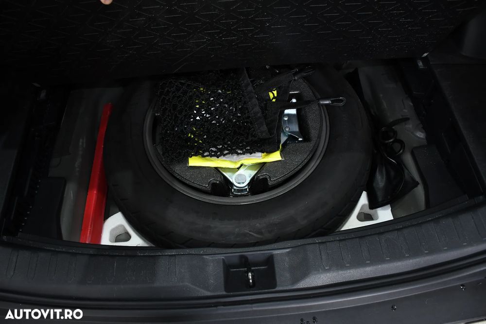 Toyota RAV4 2.5 VVT-iE 4x2 Exclusive - 31