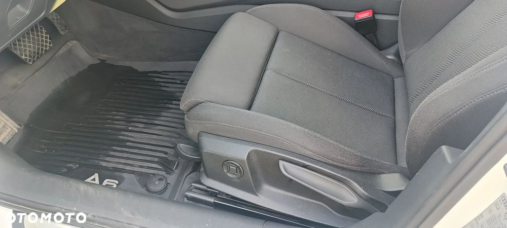 Audi A6 Avant - 20