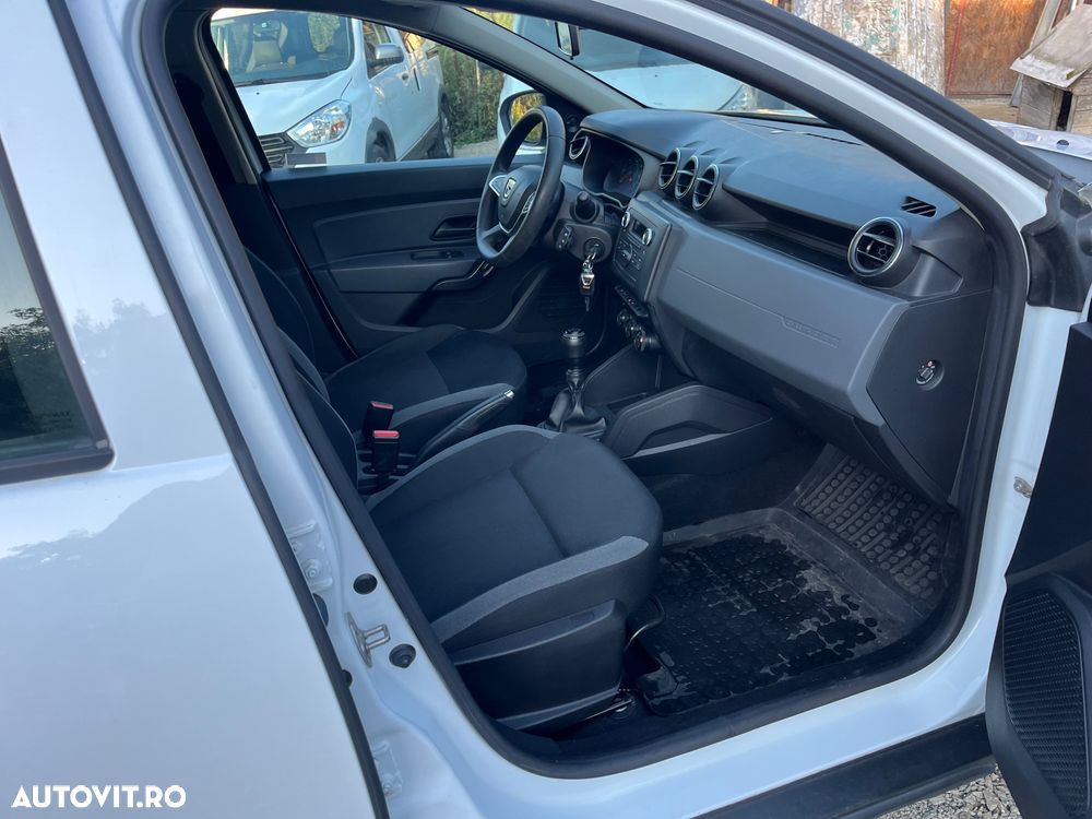 Dacia Duster 1.6 SCe Comfort - 18