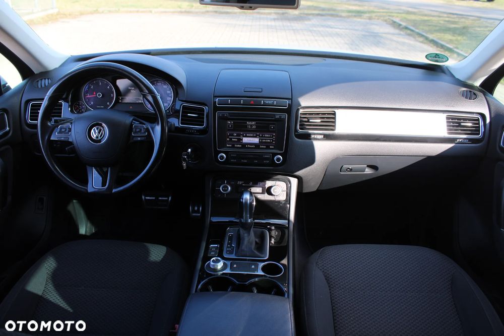 Volkswagen Touareg - 13