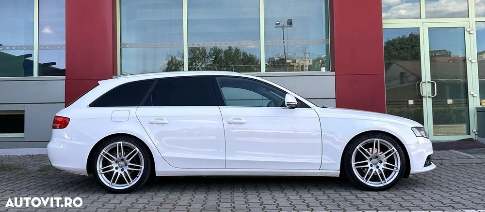 Audi A4 Avant - 22