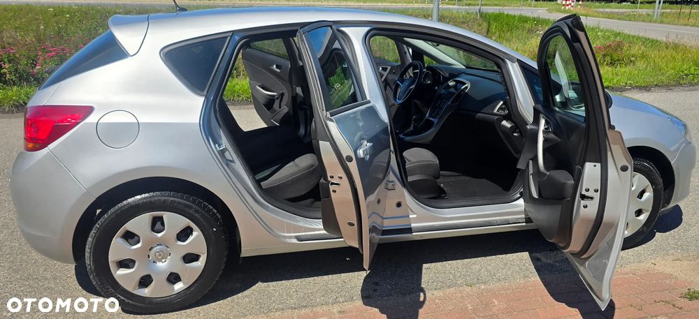 Opel Astra 1.7 CDTI DPF Color Edition - 15