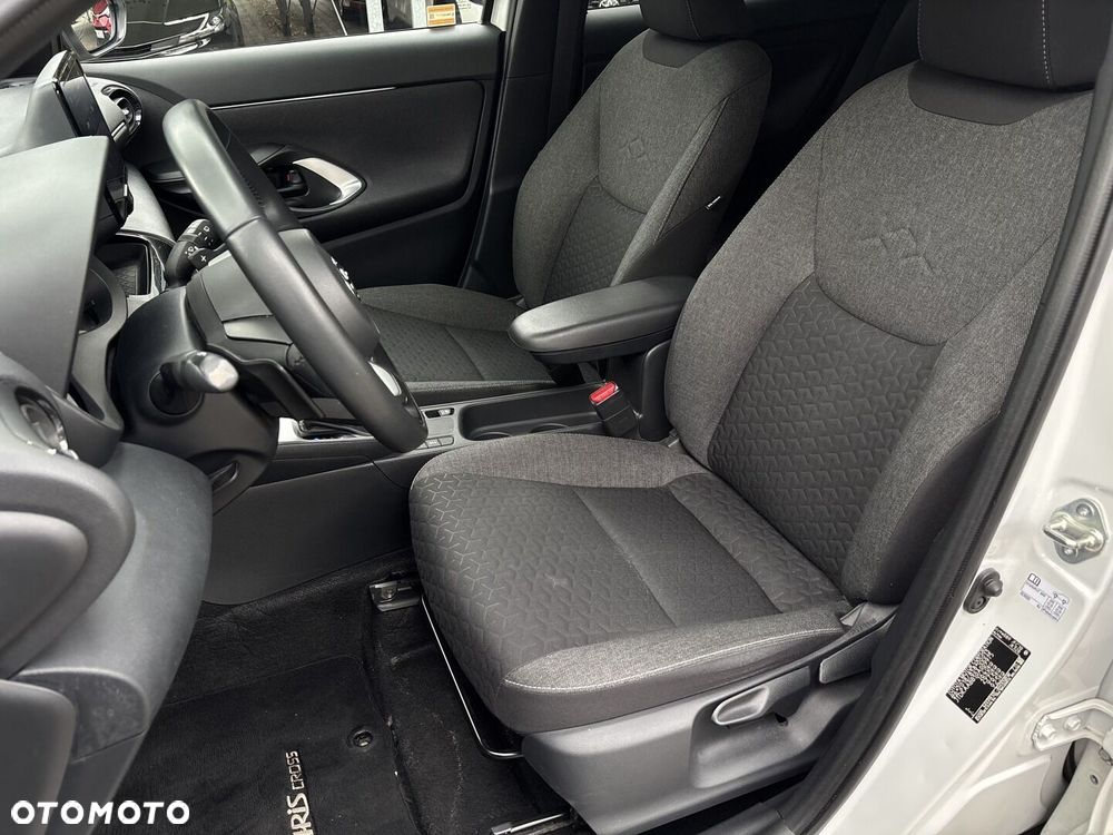 Toyota Yaris Cross 1.5 Comfort CVT - 14
