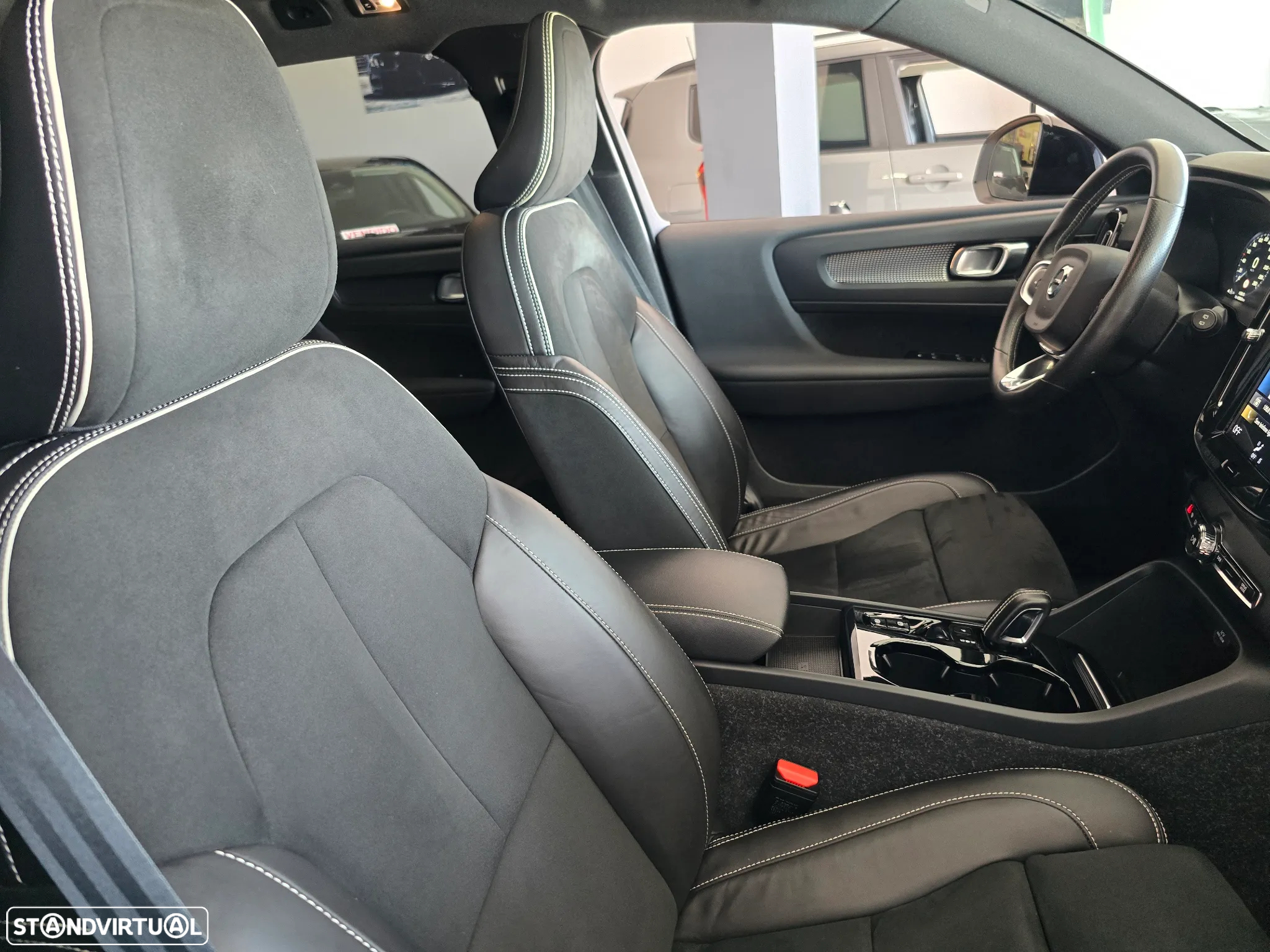 Volvo XC 40 1.5 T5 PHEV R-Design - 20