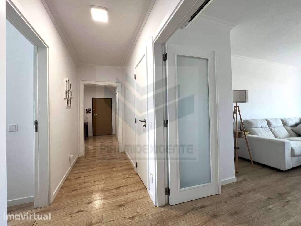 Apartamento T2 Central, 1.º Andar, Estacionamento, Azeitão - Grande imagem: 5/30